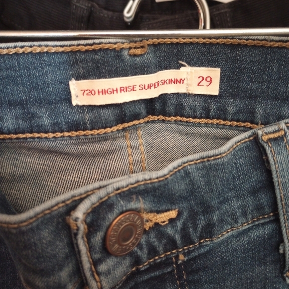 Levis 720 high rise skinny jeans - Picture 4 of 5